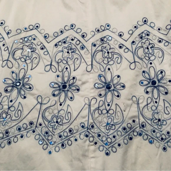 Togo Size 14 White Aline Skirt w Blue Cross Stitch Embroidered Floral Pattern - Picture 2 of 8